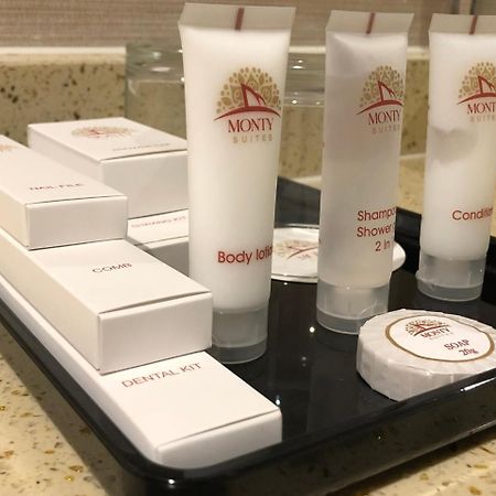 Monty Suites & Golf Уйо Экстерьер фото